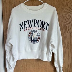 Abercrombie cropped crew neck Newport Rhode Island Sweatshirt